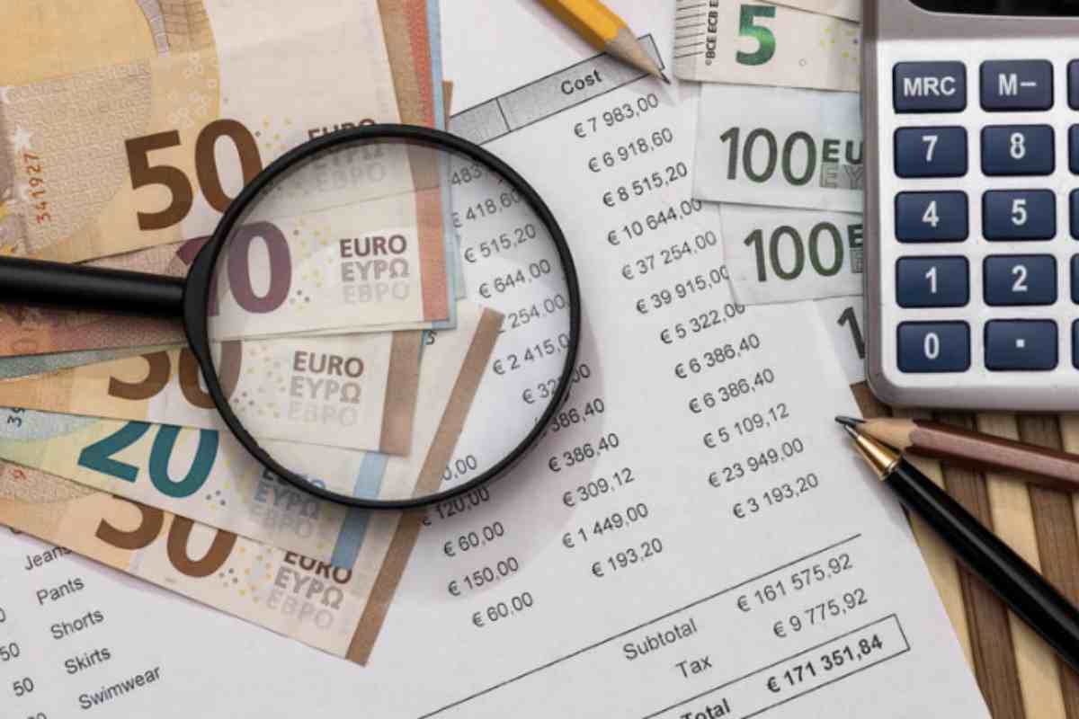 Il nucleo familiare ai fini ISEE non coincide necessariamente con la famiglia anagrafica. È definito come l’insieme di persone che convivono